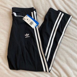 Adidas 3stripe leggings